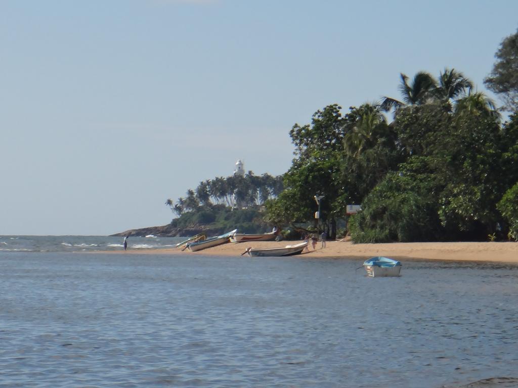 Sky And Sand Guesthouse Beruwala Exterior photo