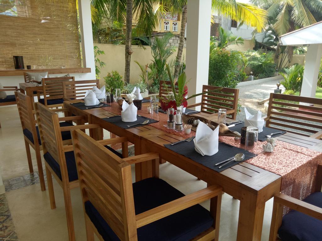 Sky And Sand Guesthouse Beruwala Exterior photo