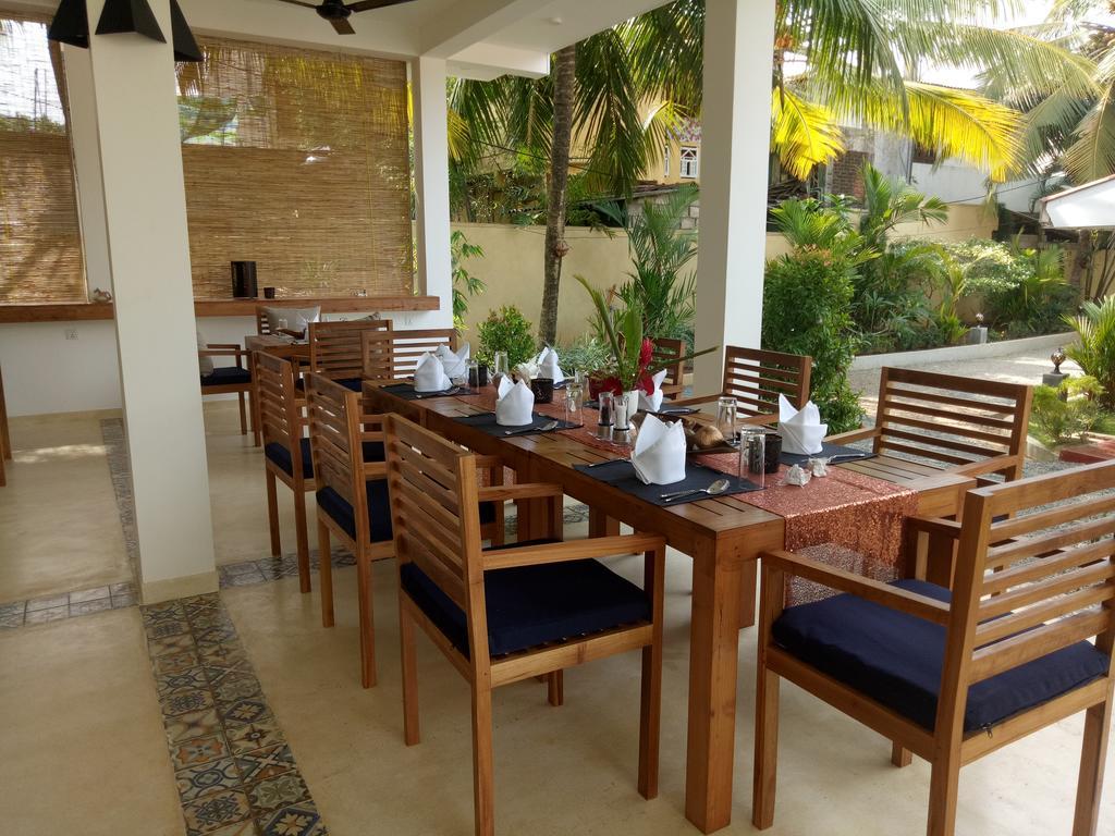 Sky And Sand Guesthouse Beruwala Exterior photo