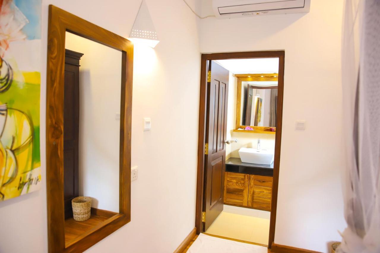 Sky And Sand Guesthouse Beruwala Exterior photo