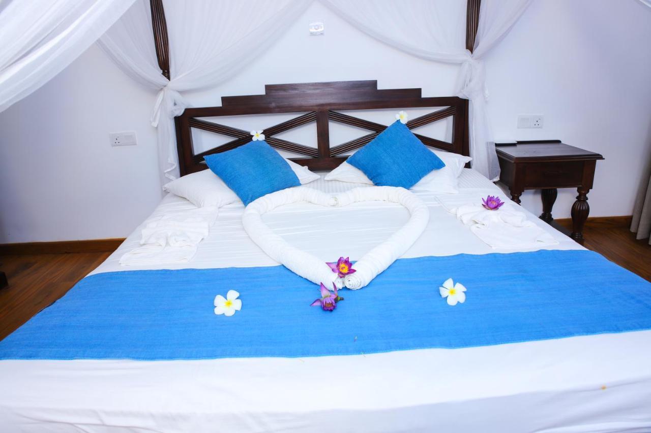 Sky And Sand Guesthouse Beruwala Exterior photo